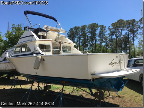 28'  1977 Bertram 28 Flybridge Cruiser BoatsFSBOgo