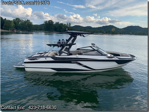 23'  2022 Centurion Ri 230 BoatsFSBOgo