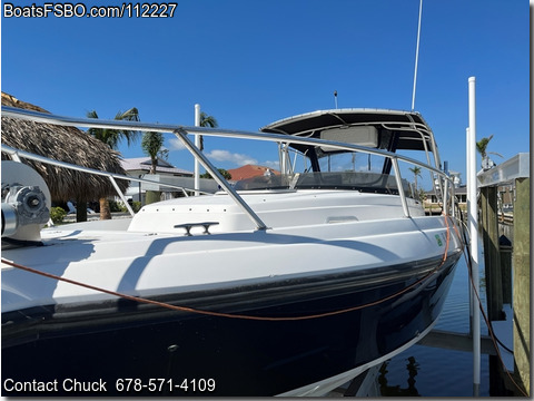 34'  2001 Intrepid 339 Walkaround BoatsFSBOgo