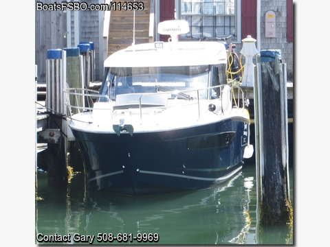 28' 2021 Jeanneau NC 895 BoatsFSBOgo