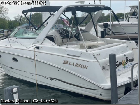 29'  1999 Larson 290 Cabrio BoatsFSBOgo