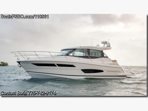 38' 2021 Regal 38 Grand Coupe BoatsFSBOgo