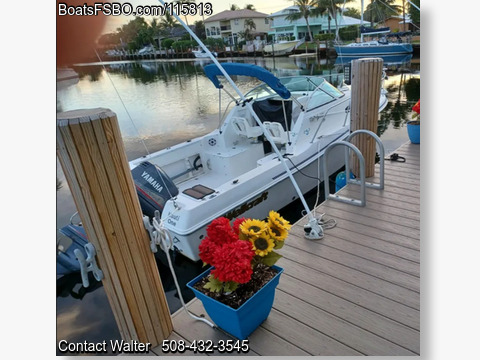 24' 2004 Wellcraft 24 Coastal Walkaround BoatsFSBOgo